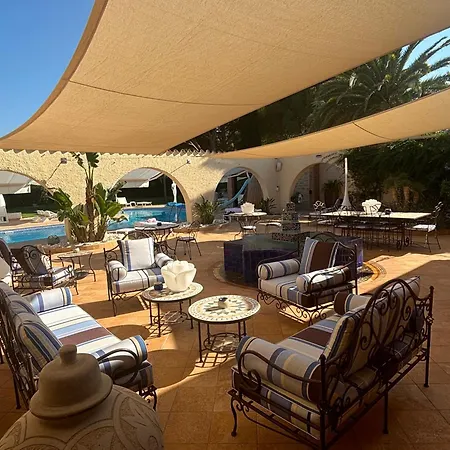 Domaine & Spa Mas Dels Esquirols 4*