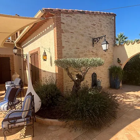 Domaine & Spa Mas Dels Esquirols 4*