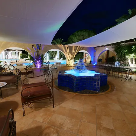 Domaine & Spa Mas Dels Esquirols Saint-André