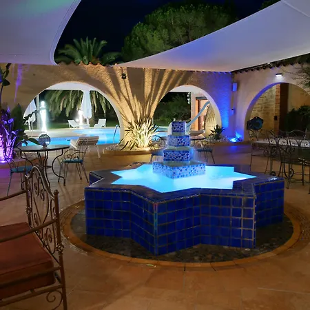 Bed & Breakfast Domaine & Spa Mas Dels Esquirols